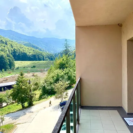 Nature View Family Apartment
