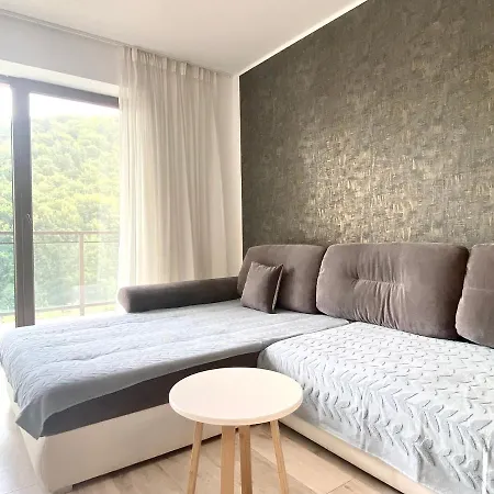Nature View Family Apartment Brasov